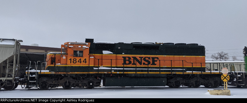 BNSF 1844